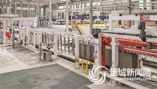 華兆住工 運城 裝配建材發展 工人在生產產品